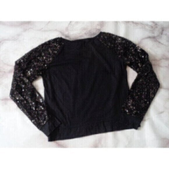 Justice girls youth size 18 black sequin leopard print shirt Retails $45. - Picture 2 of 4